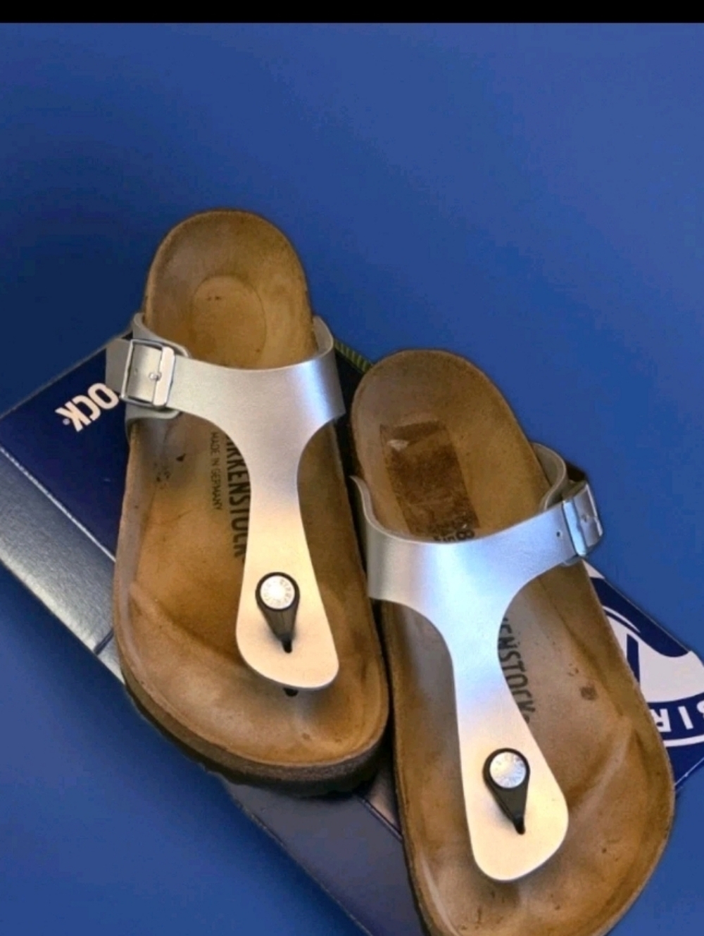 Birkenstock Gizeh Metallic Silver Thong Sandals